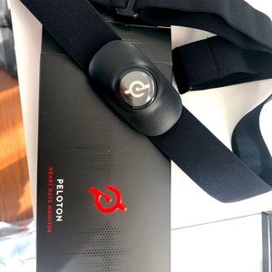 Peloton brand new heart monitor, never used. Fully functional